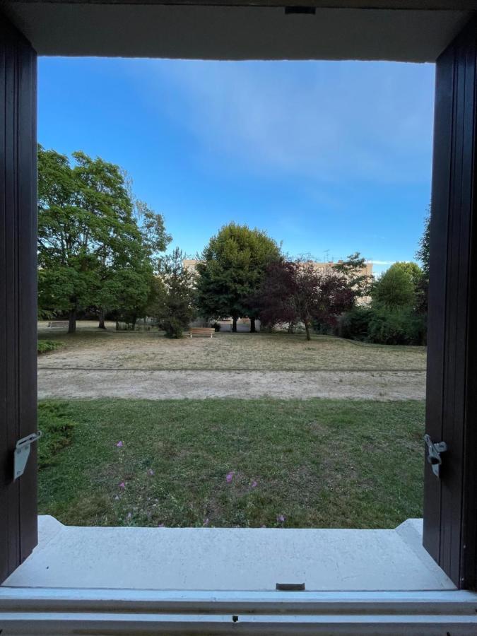 Studio Aux Portes De Paris Chatou Ngoại thất bức ảnh